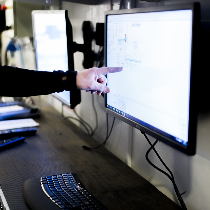 Computer screen