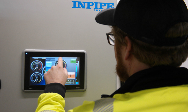 Personel using equipment from Inpipe